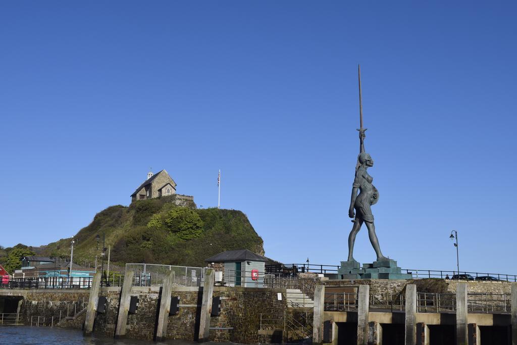 Auberge de jeunesse Ocean Backpackers à Ilfracombe Extérieur photo