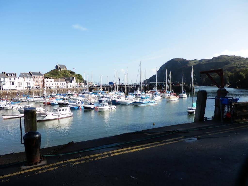 Auberge de jeunesse Ocean Backpackers à Ilfracombe Extérieur photo